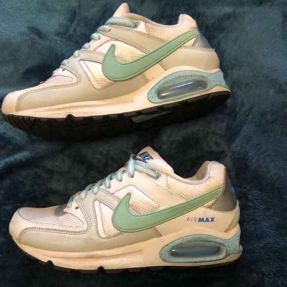 womens baby blue nike shoes